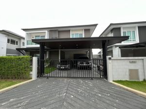 ให้เช่าบ้านเดี่ยว 2 ชั้น 60 ตรว. 4 ห้องนอน CENTRO พระราม 9 – กรุงเทพกรีฑา ใกล้ทางด่วน และ มอเตอร์เวย์