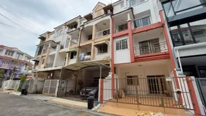 ขายทาวนเฮ้าส์ 3 ชั้น ซ.พัฒนาการ38 หมู่บ้านซิตี้พาร์ค (N.152)