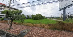 ด่วน! ขายที่ดินเปล่าแปลงใหญ่ ติดถนนกิ่งแก้ว