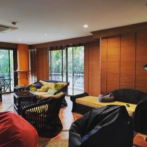 ขาย คอนโด Sugar Beach Condo Pratumnak ร่มรื่นติดทะเล ชูการ์บีช คอนโด พระตำหนัก 248 ตรม. 3 ห้องนอน 3 ห้องน้ำ