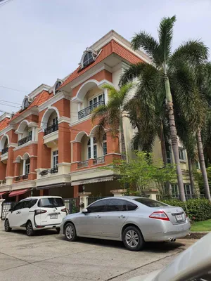 TH22 ให้เช่าทาวน์เฮ้าท์ โครงการ Casa City ลาดพร้าว ถนนเลียบทางด่วนเอกมัย-รามอินทรา ซอยโยธินพัฒนาการ 3 พร้อมอยู่ 3 นอน