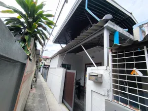 ให้เช่าบ้านเดียว 2 ชั้น renovate ใหม่