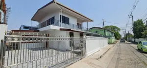 ให้เช่าบ้านเดี่ยว 2 ชั้น 300 ตรม. 4 ห้องนอน หมู่บ้านเสนานิเวศน์ ย่านเสนานิคม ประเสริฐมนูญกิจโชคชัย4 เกษตรนวมินทร์
