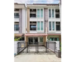 ขายทาวน์โฮม 3 ชั้น โครงการ บ้านกลางเมือง สาทร-ตากสิน 2 ใกล้สถานี BTS วุฒากาศ ระยะเดินไม่เกิน 15 นาทีถึง (N1-N26291)