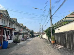 หน้าบ้านไม่ชนใคร ต่อรองได้