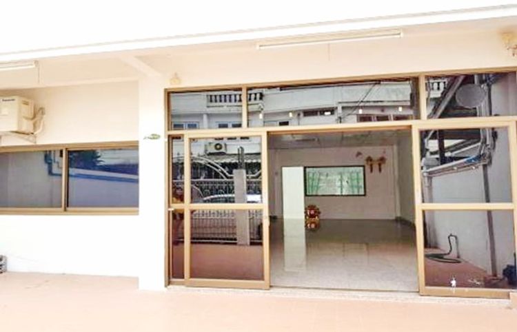 นานาชาติสาทรใหม่ 1 กม.นนทรี ให้เช่าทาวน์เฮาส์ 3 ชั้น 32ตรว. 350ตรม., ภาพที่ 4