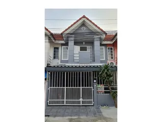 ขายทาวน์เฮ้าส์ ใกล้ถนนพระยาสัจจา ตำบลเสม็ด อำเภอเมือง ชลบุรี หมู่บ้านสุวรรณวิลล่า เสม็ด อ่างศิลา ขนาด 23 ตารางวา รีโนเวทใหม่
