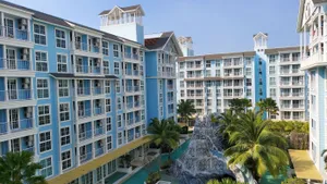 ให้เช่า Grand Florida Beach Front  Pattaya คอนโดหรูใกล้หาดจอมเทียน  มีสวนน้ำและชายหาดส่วนตัว