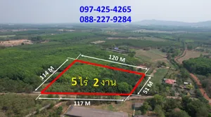 ขายที่ดินพนมสารคาม 5-2-0 ไร่  ติดถนนลาดยาง ใกล้ถนนเส้น สัตหีบ-พนมสารคาม(331) - 3 กม. จ.ฉะเชิงเทรา