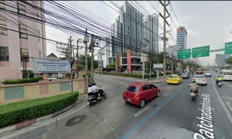 ขายที่ดิน พร้อมอาคาร7ชั้น มีลิฟท์ รัชดาซอย 17 เนื้อที่ดินรวม 440 ตรว, ภาพที่ 4