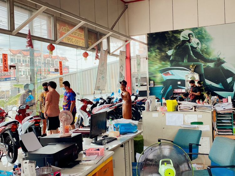 ที่ดิน พร้อมโชว์รูมรถ ขนาด 4 ไร่ ติดถนน บางกรวย-ไทรน้อย, ภาพที่ 4