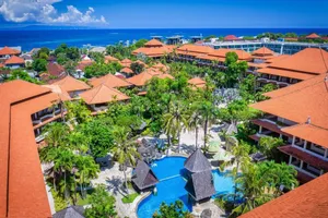 ขายโรงแรมหรูใกล้หาดสุรินทร์ ภูเก็ต ระดับ 4 ดาว ขนาด 256 ห้อง.