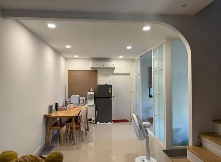 ให้เช่าทาวน์โฮม 2 ชั้น 3 ห้องนอน โครงการแกรนด์ พลีโน่ วัชรพล-สุขาภิบาล, ภาพที่ 4