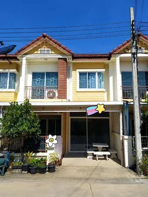 ขาย ทาวน์โฮม 3นอน2 น้ำ 1 ครัว 1 เอนกประสงค์แอร์4ตัวเฟอร์และเครื่องใช้ไฟฟ้าครบ ห้ิวกระเป๋าเข้าอยู่ได้เลยบ้านพิศาล ลาดกระบัง 2 