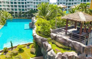 Big water park at Laguna Beach Maldives pool view Jomtien