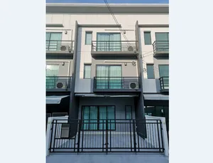Call : 085-262-9351 ให้เช่า หรือ ขาย บ้านกลางเมือง ราชพฤกษ์-รัตนาธิเบศร์ ทาวน์โฮม 3 ชั้น 3 ห้องนอน 3 ห้องน้ำ ใกล้รถไฟฟ้าสายสีม่วง บางรักใหญ่