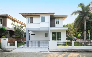 บ้านเดี่ยว 2ชั้น หลังมุม รีโนเวทใหม่ โครงการ ฮาบิเทีย บางใหญ่ 