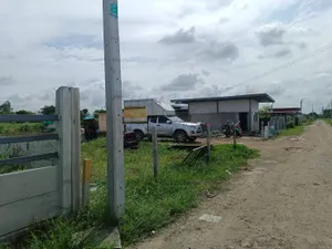 ขายที่ดิน236 วาหนองจอกแถมบ้านสร้างใหม่