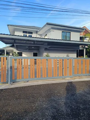 ขายบ้านเดี่ยวเลียบวารี 17 เข้าซอย 50 เมตรบ้านรีโนเวทใหม่สวยพร้อมอยู่