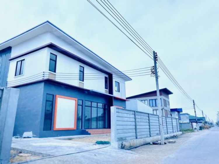  มังกรทอง แฟคทอรี่ ลดจริงๆ โรงงานใหม่พร้อมที่ดิน 100 ตารางวา เริ่มต้น, ภาพที่ 4