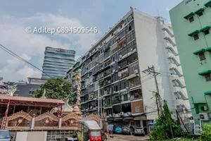 ขายคอนโดต่ำกว่าล้าน พร้อมผู้เช่า บางซื่อคอนโดมิเนียม 40 ตรม.  ชั้น 8 คอนโดอยู่หลังโลตัส ประชาชื่น (เตาปูน) ใกล้ สนง.ใหญ่ SCG โอกาสทองของนักลงทุน!