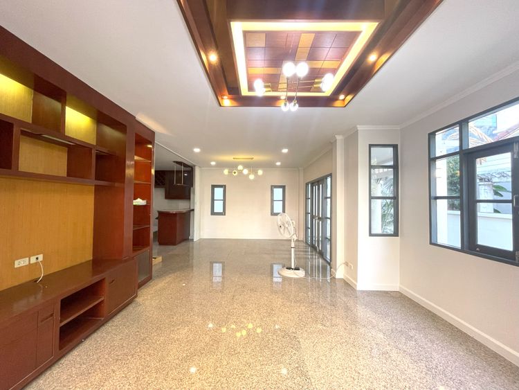 [ให้เช่า] บ้านเดี่ยว รีโนเวทใหม่ พัฒนาการ 32 - บ้านกรองทอง ใกล้ทองหล่อ, ภาพที่ 4