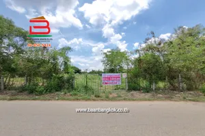 ที่ดินเปล่า ถมแล้ว เนื้อที่ 2 ไร่ พนมสารคาม-สนามชัยเขต ซ.3 ตำบลท่าถ่าน อำเภอพนมสารคาม จังหวัดฉะเชิงเทรา