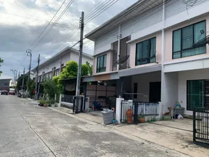  ขายบ้าน โมดิ วิลล่า บางบัวทอง (สมบัติบุรี )