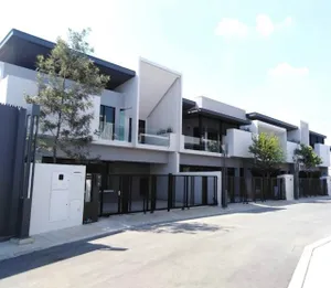 ให้เช่าทาวน์โฮมหรู VIVE Bangna KM.7 พร้อมเข้าอยู่เฟอร์นิเจอร์ครบ ใกล้ Mega Bangna Concordian International School