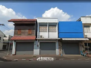 อาคารพาณิชย์ 2 ชั้น ติดถนนราชดำเนินใกล้แยกเทวราช