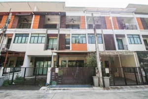 ขายทาวน์โฮม 2 ชั้น ซิกเนเจอร์ กัลปพฤกษ์ บางบอน บางแค เพชรเกษม ต่อเติมแล้ว 17 ตร.ว ต้นโครงการ ขายพร้อมผู้เช่า ได้ผลตอบแทน 5.4%