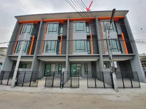ขาย ทาวน์โฮม 3 ชั้น สวยพร้อมอยู่ ตำบลหน้าเมือง อำเภอเมืองราชบุรี จังหวัดราชบุรี