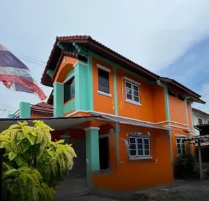 ประกาศขายบ้านเดี่ยว 2 ชั้น 86 ตร.วา หมู่บ้านเปรมฤทัย สองพี่น้อง สุพรรณบุรี ● บ้านพร้อมอยู่ บรรยากาศเงียบสงบ เดินทางสะดวก