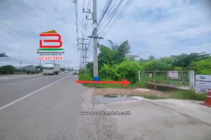 ขาย/เช่า ที่ดินพร้อมสิ่งปลูกสร้าง หนองบัว-บ้านโพธิ์ (ติดถนนสุขประยูร) เนื้อที่ 401 ตร.ว (ติดมาย-กรีน@ศุขประยูร-บ้านโพธิ์) อำเภอบ้านโพธิ์ จังหวัดฉะเชิงเทรา