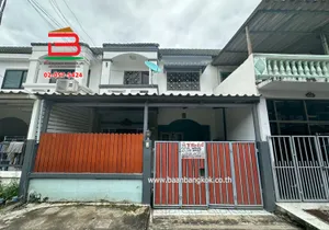 ทาวน์เฮาส์ อภินคร 2000 เนื้อที่ 20.5 ตรว. ซอยสายไหม 81 (ใกล้ตลาดวงศกร) สายไหม กรุงเทพมหานคร