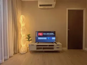 ขายและให้เช่า คอนโด Metro luxe riverfront Rattanathibet