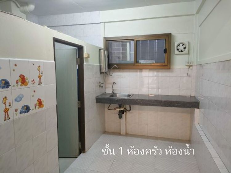 *ขายด่วนราคาพิเศษ* ตึกแถว ซ่อมใหม่ ซอยพาณิชยการธนบุรี 18 13 เพียง 600, ภาพที่ 4