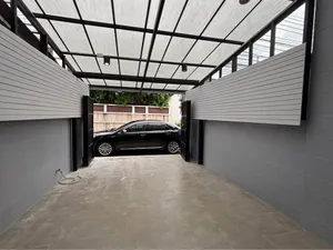 ขายทาวน์เฮาส์ 2 ชั้น แต่งสวยพร้อมอยู่ ซอยลาดพร้าว 96 ห่างจาก รฟฟ แค่ 200m 