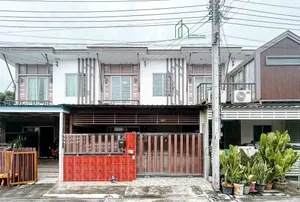 ทาวน์โฮม 2 ชั้น บ้านพฤกษาไพร์ม 94 วัชรพล - สายไหม 56 ใกล้BTS สถานีคูคต