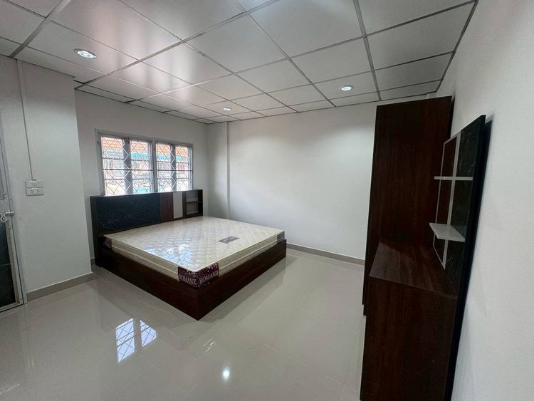 ให้เช่า บ้านบัวทอง รีโนเวท&เฟอร์Indexใหม่ๆ พร้อมอยู่ (ห้องใหญ่) , ภาพที่ 4