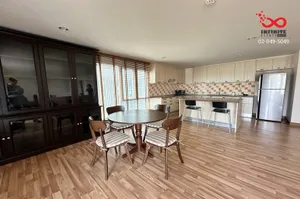รีเจ้นท์ โฮม 9 สุขุมวิท 64 / REGENT HOME 9 Sukhumvit 64