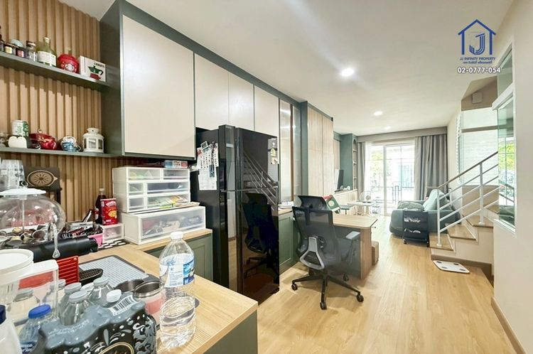 ขายทาวน์โฮม 2 ชั้น หมู่บ้านโกลเด้น ทาวน์ เกษตร-นวมินทร์ ซอยนวมินทร์ 42, ภาพที่ 4