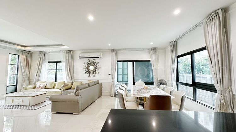 บ้านเดี่ยว เศรษฐสิริ กรุงเทพ - ปทุมธานี วิวสนามกอล์ฟ , ภาพที่ 4