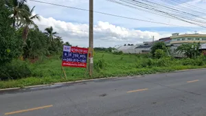 ขายด่วน ที่ดินใกล้ห้างเซ็นทรัล ทางด่วน
