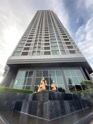 ขายด่วน Rhythm สาทร One Bed 35.13 ตร.ม. ตึก North ชั้น 23 เพียง 5.2 ล้านบาท