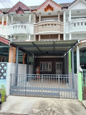 ทาวน์เฮาส์ให้เช่า ในซอยเลียบคลองสอง 19 ใกล้ซาฟารีเวิลด์ (ซอย มโนรมย์ 4)