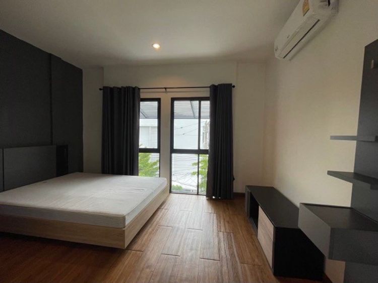 ให้เช่าทาวน์โฮม 3ชั้น บ้านหัวมุม Areeya Mandarina สุขุมวิท77 , ภาพที่ 4