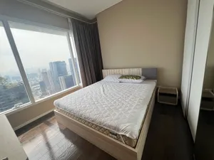 ให้เช่าราคาถูก คอนโด The Saint Residences 2-Bed ชั้นสูง ห้องสวย