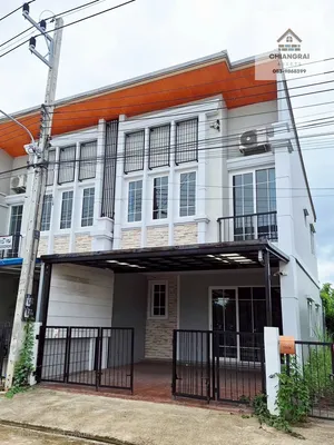 ให้เช่า/ขายบ้านทาวน์โฮมหลังมุม หมู่บ้านGolden Town บิ๊กซี-แยกสนามบิน ตกแต่งพร้อมอยู่ 4ห้องนอน 3ห้องน้ำ