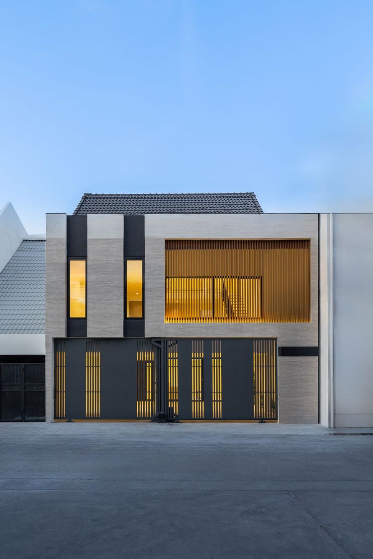 𝘾𝙡𝙖𝙮𝙩𝙤𝙣 𝙃𝙤𝙪𝙨𝙚 💫 สุขุมวิท 71 Private Modern Luxury House 🌟, ภาพที่ 4